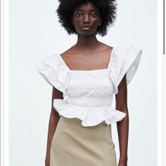 New Zara Poplin White Smocked Flutter Sleeve Top Perfect Summer Top Crisp White Flutter Ruffle Sleeves Smocked Stretchy Bodice Zara Ruffle Top White, Zara Poplin Top, Zara Halter Top, White Peasant Blouse, Zara Australia, Shirt Blouses Women's, Poplin Top, Corset Crop Top, Zara Blouse