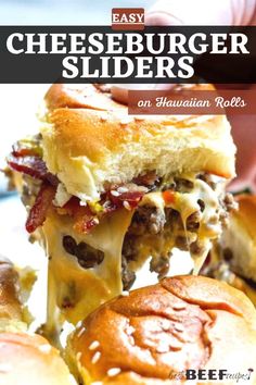 Slider being lifted with beef, melted cheese and bacon. Bacon Cheeseburger Sliders, Sliders On Hawaiian Rolls, Ground Beef Sliders, Burger Side Dishes, Hawaiian Roll Sliders, Cheesy Appetizer, Cheeseburger Sliders, Best Beef Recipes, Beef Sliders