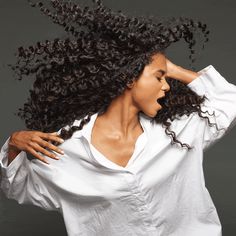 Why it's WOW New “Naked Technology” feels like nothing’s on the hair! Shook curl spray’s unique “shake-to-activate” bi-phase formula features one-part powerful, natural hydrating oils + one-part breakthrough curl-bundling polymers for bouncy, defined “naked curl” results Our proprietary Profaxil-18 Complex™ breaks up large oil particles (hemi-squalane [a natural alternative to silicone], Jojoba, Rice Bran, Passion Flower, and Grape Seed Oils) to micro-disperse rich moisture that smooths, silkens Curly Hair Spray, Brassy Hair, Curl Conditioner, Curl Shampoo, Frizz Free Curls, Dry Curly Hair, Marula Oil, Color Wow, Coily Hair