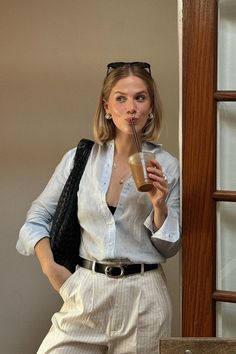 Isabelle Heikens, Instagram Coffee, Classy Girl, Casual Preppy Outfits, Causual Outfits, Outfits Verano, 가을 패션, Casual Style Outfits, Looks Style