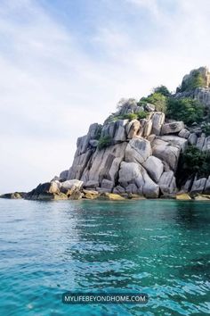 Unmissable things to do in Koh Tao Island in Thailand Quiet Life, Crystal Clear Water, Turquoise Water, Sandy Beaches, Thailand Travel, Travel Couple