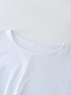 Stay comfortable and stylish in the Knot Tee-White. Soft and easy to wear, this white tee has a crisp and fresh look. With its classic silhouette and superior softness, you’ll stay comfortable all day long! Stretch Fit White T-shirt, Basic White Crew Neck Tops, Everyday White Stretch T-shirt, White Minimalist T-shirt For Spring, White Stretch Basic Tops, White Stretch Plain T-shirt, White Basic Everyday Tops, Simple White Stretch T-shirt, White Everyday Basic Tops