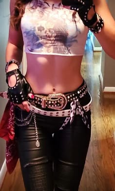 80s Female Rock Fashion, 1980s Fashion Rocker 80s Style, Metal Girlfriend Outfit, Glamrock 80s Fashion, 80s Rockstar Girlfriend, 80s Metal Fashion Women, 80s Rock Girl, Glam Metal Fashion, Rock Outfits For Women 80s