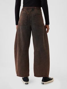 High Rise Easy Horseshoe Jeans | Gap Gap Bottoms With Five Pockets For Fall, Fall Gap Jeans, Gap Straight Leg Jeans For Fall, Gap Jeans For Fall, Gap Pants With Pockets For Fall, Gap High Rise Pants For Fall, Brown Jeans With Belt Loops For Spring, Brown Washed Bottoms For Fall, Washed Brown Bottoms For Fall