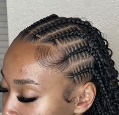 Corn Row Goddess Braids, Braided Hairstyles Side Part, Fulani Stitch Braids, December Hairstyles For Black Women, Big Fulani Braids, Cornrows With Box Braids, Latest Braided Hairstyles, Protective Style Braids, Cabello Afro Natural