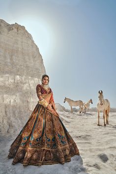 Marwar Couture, Bride Fashion Illustration, Girls Jeans Fashion, Bridal Lengha, Bollywood Bridal, Bridal Applique, Indian Fashion Saree