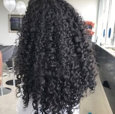 Our Burmese wavy/curly is known for its versatility. Texture varies due to donor, no bundle will look identically the same. Pattern ranges from wavy/curly, curly or kinky curly. Our Burmese hair can easily be flat iron, once washed it reverts back to its natural wave pattern. Each bundle weighs roughly 3.2 to 3.5 oz Each bundle is roughly 3.0-3.5 oz Curly Hair Sew In, Burmese Hair, Beautiful Curly Hair, Curly Girl Hairstyles, Curly Hair Inspiration, Hair Crush, Curly Hair Care, Natural Hair Growth, Long Curly Hair