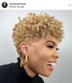 Natural Golden Blonde, Combover Hairstyles, Short Natural Curls, Short Textured Hair, Shaved Design, Curly Mohawk, Tapered Natural Hair, Natural Hair Cuts, Tapered Hair