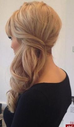 Side Curls Hairstyles, Bridesmaid Hairstyles For Long Hair, Formal Hairstyles For Long Hair, Mother Of The Bride Hair, Beach Wedding Hair, Pretty Designs, Bridesmaid Hairstyles