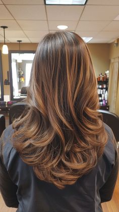 hair hairstyles,hair styles for long hair,hair cut,hair beauty,hair styles for medium hair,hair and skin and nails,hair hairstyling,hair length,hair straightener,hair drawing,hair cuts,hair colors #HairstyleTrends #HairTransformation #CurlyHairRoutine #BraidedHairstyles #HairColorInspiration #HairCareTips #ShortHairStyles #BalayageHair #WeddingHairstyles #HairAccessories #NaturalHair #HealthyHair #LongHairDontCare #MensHair #HairGoals #EasyHairstyles #HairGrowth #UpdoHairstyles #BlondeHair #HairProducts Fall Hair Cuts And Colors, Chestnut Hair With Caramel Highlights, Caramel Highlights With Layers, 90s Highlights Hair Brown, Chunky Caramel Highlights On Dark Hair, Caramel Balayage With Bangs, Soft Light Brown Hair Caramel Highlights, Warm Honey Blonde Hair Caramel, Warm Honey Brown Hair Balayage