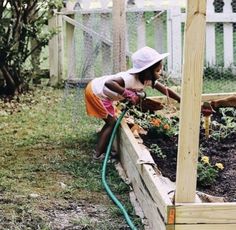 Stay At Home Mom Aesthetic Farm, Gardening Aesthetic Girl, Wholesome Aesthetic, Gardening Basics, Caribbean Life, Gardening Photography, Senior Thesis, Captain Fantastic, Growing Gardens