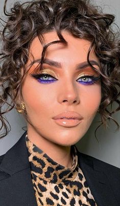 Mekap Mata, Smink Inspiration, Makijaż Smokey Eye, Makeup Eye Looks, Creative Eye Makeup, Favorite Makeup, Creative Makeup Looks, Blue Eyeshadow, Eye Makeup Art