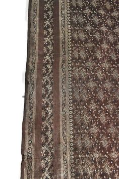 > What is the Quality ? Vintage 100% Pure silk Zari Copper Thread Heavy Brocade Weave Brown Color Banarasi Saree. > What is Special About these Product ? Presently these Saree are not in Processing in India. Only Efficient Weaver with Special Silk can Wear these Heavy Vintage Brocade, Tanchoi Jamawar Saree. Depending on the intricacy of its designs and patterns, a sari can take from 15 days to a month and sometimes up to six months to complete. > Dimension and Weight Length : 5.35 Yard. Jamawar Saree, Jacquard Loom, Banarasi Saree, Silk Sari, Silk Brocade, Fabric Remnants, Brocade Fabric, Banarasi Sarees, Vintage Silk