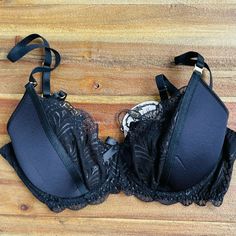 New Sz L Fits 34 C 34 D La Perla Agent Provocateur Victoria Secret Fluer Du Mal White Bralette Top, Victoria Secret Pink Bras, Purple Bras, Lululemon Bras, Strappy Bralette, Sheer Bra, Adjustable Bra, Sleep Wear, Full Coverage Bra