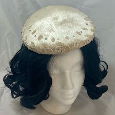 Vintage “Parkridge Exclusive” White Fur Beaded And Jeweled Cap Style Hat. Intricate Details, No Missing Stones And Gorgeous White Fur. This Hat Is Fabulous And Unique. Slight Discoloration Due To Age Intricate Beading, Beaded Hat, Cap Style, Fur Hat, White Fur, Accessories Vintage, Vintage Accessories, Hat Fashion, Beading