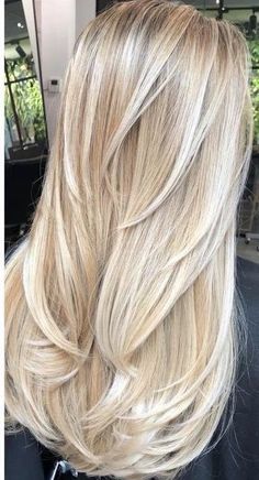 It came very late Blonde Hair Shades, Blonde Hair Looks, Hair Shades, Hair Inspiration Color