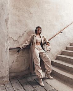 #pants #beigetrousers #style2023 #retro #classicpants #casualstyle #springpants #vintage #officepants #trousers #streetstyle #pantsforeveryday #fashionphotography #fashionlook #fashionset #outfit2023 #streetstyle #lookof2023 #lichibrand #beigepants #springpants #cargo #cargo2023 Loose Fitting Pants, Color Block Blouse, Trousers Details, Spring Dresses Women, Safari Style, Urban Looks, Long Trousers, How To Hem Pants, Online Fashion Store