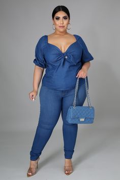 Denim top Fits true to size Model is wearing 2X Trendy Dark Wash Denim Blouse, Trendy Stretch Dark Wash Tops, Chic Dark Wash Short Sleeve Tops, Chic Dark Wash Stretch Top, Chic Dark Wash Tops For Day Out, Main Attraction, Online Fashion Boutique, Curvy Girl Outfits, Denim Top