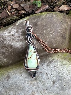 Unique Wire-wrapped Turquoise Pendant Necklace, Unique Wire Wrapped Turquoise Pendant Necklace, Handmade Copper Turquoise Necklace As Gift, Artisan Wire Wrapped Turquoise Necklace Gift, Wire Wrapped Turquoise, Wire Wrapping Diy, Handmade Wire Wrapped, Wire Pendant, Teardrop Pendant