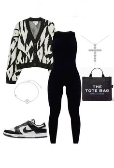 Different Types Of Asethics Styles, Concert Outfit Black Women Fall, Exam Day Outfit, School Fit Ideas, Virtual Stylist Outfit, Back 2 School Outfits, Shein Inspired Outfits, Essentials Outfit, Black And White Outfits