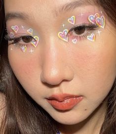 Bubble Eye Makeup, Colorful Graphic Liner, Funky Makeup, Cute Eye Makeup, Makeup Face Charts, Pride Makeup