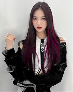 Kpop Hair Color, Blue Black Hair Color, Magenta Hair, Blue Black Hair, Hair Curling Tips, Goth Hair