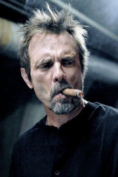 Underappreciated Actor of the Week: Michael Biehn - Office Tan Game Of Thrones Cover, Character Faces, What Makes A Man, Lauren German, Timothy Olyphant, Movie Magazine, Ensemble Cast, The Expendables