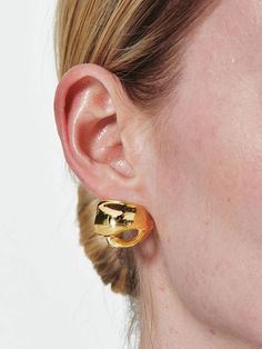 Composition : brass, 18k gold plate, silver postColor : goldCountry of Origin : KOREA Luxury Brass Clip-on Hoop Earrings, Luxury Gold-tone Brass Hoop Earrings, Accessories Jewelry Earrings, Women Accessories Jewelry, Brie, Gold Earrings, Jewelry Accessories, 18k Gold, Gold Plate