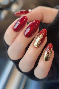 15 Ideas for Red Summer Nails That Will Set Your Fingers Ablaze Red Summer Nails, Green Acrylic Nails, Glitter Accent Nails, Vibrant Personality, Short Almond Nails, Red Heart Patterns, Red Shades