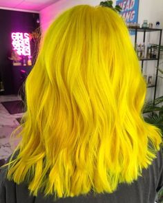 Yellow Hair Ideas, Neon Yellow Hair, Artist Persona, Bright Blue Hair, Hair Color Unique