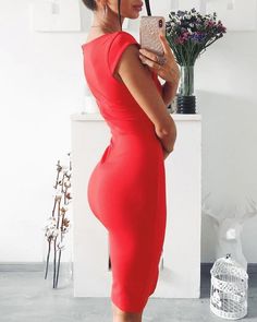 Size: S,M,L,XL;Style:Chic,SexyType:BodyconMaterial:PolyesterNeckline:Asymmetrical NeckSleeve Style:SleevelessLength:MidiPattern Type:PlainDecoration:ZipperFit Type:SkinnyOccasion:Daily,PartyPackage Include:1* Dress Red S, Red Midi Dress, Style Chic, Batwing Sleeve, One Shoulder Formal Dress, One Shoulder Dress, Sleeve Styles, New Dress, Dress Shop