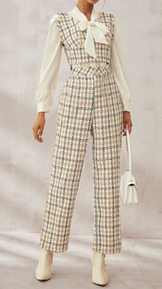 Elegant Top And Pants, Tweed Co Ord Outfit, Tweed Pant Suit Women, Modest Fashion With Pants, Co Ord Suit Women, Fashion Work Outfit Business Chic, Tweed Pants Outfit, Tweed Outfit Women, Elegant Clothes For Women