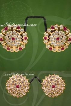 Jewellery Earrings Gold, Diwali Jewellery, Dance Jewelry, Traditional Earrings, South Indian Jewellery, Jewellery Earrings, Ear Rings, Indian Style, Pearl Chain