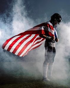 Football Senior Banner Poses, Patriotic Senior Pictures Guy, Football Fire Pictures, Football Team Picture Ideas, Football Water Pictures, Jrotc Senior Pictures, Flag Football Photoshoot, Creative Sports Photography