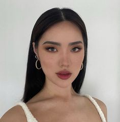 Ava Chen, Teknik Makeup, Hair Extensions Ponytail, Fresh Makeup Look, Extensions Ponytail, Sultry Makeup, Romantic Makeup, Tanned Makeup, Soft Makeup Looks