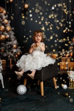 Kate Dark Christmas Tree and Wall Backdrop Designed by Lidia Redekopp Dark Christmas Tree, Christmas Styled Shoot, Christmas Backdrops For Photography, Christmas Promo, Brick Backdrops, Cloth Backdrop, Garden Backdrops, Christmas Photo Booth, Dark Christmas