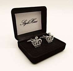 FREE UK Shipping Quality Royal Crown Cufflinks Color: Silver Material: Rhodium coated brass Size: 1 inch First-class postage to the UK is FREE  * International tracking numbers can only be provided if you opt for a tracking service SHIPPING: In order to keep postage costs low for the buyer, packages are sent by ordinary 1st class mail and have always been delivered safely. Packages to the UK are usually delivered in 2 working days after dispatch and orders to Europe within 5-7 working days after Formal Cufflinks With Gift Box For Father's Day, Elegant Cufflinks With Gift Box For Father's Day, Elegant Cufflinks In Gift Box For Father's Day, Elegant Father's Day Cufflinks In Gift Box, Elegant Cufflinks With Gift Box For Wedding Gift, Silver Cufflinks With Gift Box For Father's Day, Adjustable Formal Jewelry For Father's Day, Elegant Formal Cufflinks With Gift Box, Elegant Formal Cufflinks