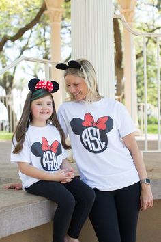 Mickey & Minnie Monograms for Mommy and Me! These Disney Inspired Monogrammed shirts make the Perfect Personalized Matching Look for Trips to Disney or just any Magical Day of Motherhood. Monogram Pullover, Disney 50th Anniversary, Matching Disney Shirts, Long Sleeve Baseball Tee, Personalized Matches, Matching Sets Outfit, Anniversary Shirt, Basic T Shirts, Fall Denim