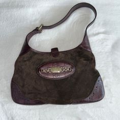 Authentic Vintage Gucci Brown Suede & Leather Signature Horsebit Logo Hobo Handbag & Dust Bag Euc Gucci Bags, Vintage Suede, Hobo Handbags, Brown Suede, Suede Leather, Vintage Gucci, Dust Bag, Bag Lady, Gucci