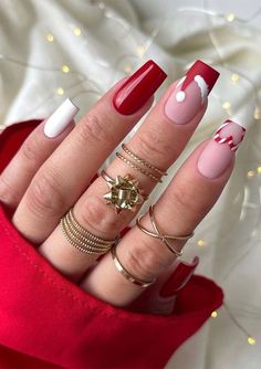 #BEAUTY, #RELATIONSHIPS #Fashion #Animals #Outfits #Winter Outfits #Animals Santa Hat Nails, Nagel Tips, Cute Christmas Nails, Christmas Nails Easy, Christmas Gel Nails, Christmas Nails Acrylic, White Nail, Festival Nails