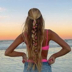 Preppy Hairstyles, Vacation Hairstyles, Beachy Hair, Hairstyles 2024, Foto Poses, Hair Stylist Life, Easy Hairstyles For Long Hair