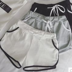 These Are One Size But Fit Like A True Medium. So They Will Be A Bit Oversized On An Xs-Sm & Form Fitting On A Med-Large.. I Do Not Recommend For An Xl. Brand New From A Smoke And Pet Free Home :) Beach Yoga, Sports Shorts, Ebay Clothing, Trench Coats Women, Nice Shorts, Streetwear Women, Casual Girl, Sport Shorts, Workout Shorts