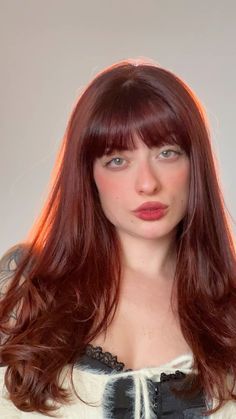 Dark Ginger Hair Color, Copper Hair Dark, Red Blonde Hair, Red To Blonde, Copper Hair, Good Hair Day, Hairstyles With Bangs, Hair Day, Hair Highlights