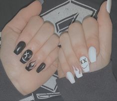 X Smiley Face Nails, X Smiley Face, Smiley Face Nails, Black And White Nail, Coffin Acrylic Nails, Face Nails, Nails Holiday, Milky Nails, Edgy Nails