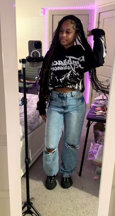 Diy Costume Black Women, Prettylilthing Outfits, Black Fly Girl Outfits, Junior Year High School Outfits Black, Black Pants Outfit Black Women, Band Concert Outfit School, Black Girls Outfits Ideas, School Bday Outfits, First Day Of School Inspo Outfit