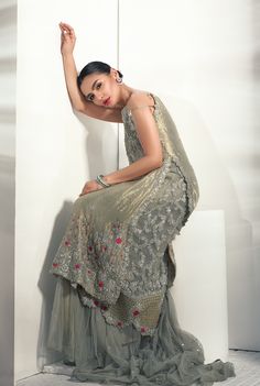 Long Shirt Lehnga with Zardozi Work with beautiful embroidery, dabka and sequins. Latest Long Shirt lehnga available with fast delivery in USA. Nameera By Farooq, Zardozi Work, Bridal Dresses Pakistan, Traditional Bride, Silver Fabric, Pakistani Bridal Wear, Indian Suits, Pakistani Bridal, How To Dye Fabric