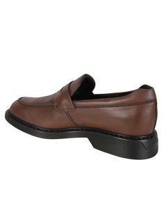 100% Leather Italian Luxury Brands, Zegna Shoes, Italian Luxury, Luxury Shop, Playful Design, Luxury Retail, Luxury Boutique, Loafer Shoes, Boat Shoes