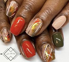 Short Nails Designs Fall, Autumn Nails Dip Powder Short, Orange Dip Powder Nails Fall, November Short Nails, Dip Fall Nails 2022, Powder Dip Nail Ideas, Short Dip Powder Nails Fall 2022, Fall Powder Dip Nail Ideas, Fall Nails Dip Powder