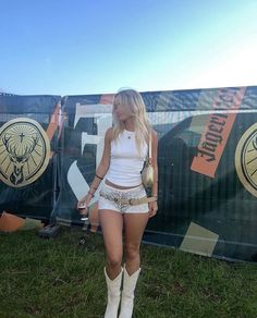 festival outfit cowboy boots Music Festival Outfits Cowboy Boots, Bottlerock Festival Outfit, Listen Out Outfits, Suenos Festival Outfits 2024, Tennessee Vacation Outfits Spring, Gov Ball Outfits Music Festivals, Suenos Festival Outfits, Cowboy Rave Outfit, John Summit Concert Outfit