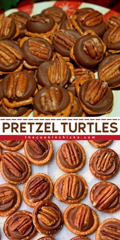 Try these amazing Pretzel Turtles as a Christmas dessert to impress your family or guests. It has a crisp salty pretzel layered with sweet caramel chocolate, topped with a crunchy pecan that looks delectable in every bite. You only need a few ingredients to make this dessert recipe. It's a quick and easy baked good that is perfect to serve as a holiday treat! Carmel Pretzel Chocolate Bites, Pretzel Recipe Dessert, Pretzel Christmas Snacks, Mini Pretzels Recipes, Christmas Desserts Pretzels, Pretzel Rolo Pecan, Christmas Pretzel Treats, Candied Pretzels, Pretzel Candy